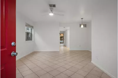2104 Cullen Avenue #113, Austin, TX 78757 - Photo 2