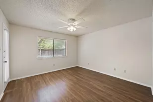 7205 Waldon Dr, Austin, TX 78750 - Photo 6