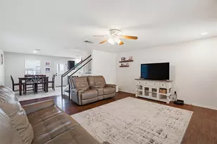 318 Liberty St, Hutto, TX 78634 - Photo 4