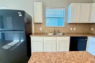 12333 Paloma Blanca Way, Del Valle, TX 78617 - Photo 6