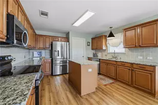 12301 Dwight Eisenhower St, Manor, TX 78653 - Photo 8