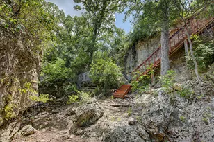 172 Bluff Trail, Dripping Springs, TX 78620 - Photo 30