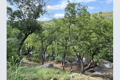172 Bluff Trail, Dripping Springs, TX 78620 - Photo 32