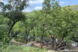 172 Bluff Trail, Dripping Springs, TX 78620 - Photo 32