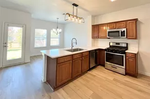 282 Black Cap Run, Buda, TX 78610 - Photo 6