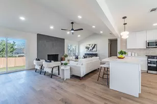 906 Fall Creek Dr, Austin, TX 78753 - Photo 2