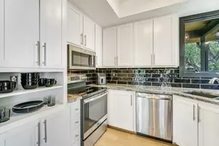 5701 Westslope Dr, Austin, TX 78731 - Photo 16
