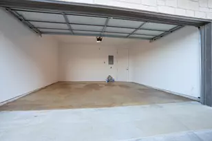 6825 Wolfcreek Pass, Austin, TX 78749 - Photo 32