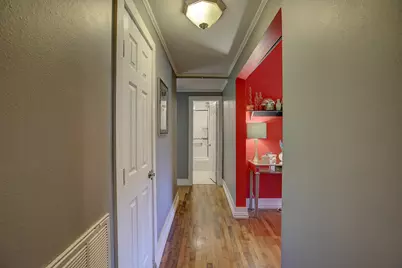 905 S Walnut Street, Georgetown, TX 78626 - Photo 8