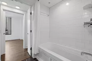 300 Bowie St, Austin, TX 78703 - Photo 28