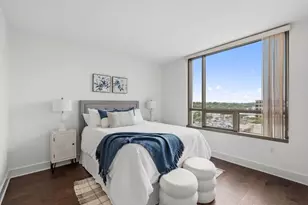 300 Bowie St, Austin, TX 78703 - Photo 18