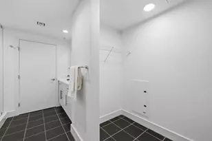 300 Bowie St, Austin, TX 78703 - Photo 24