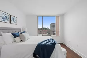 300 Bowie St, Austin, TX 78703 - Photo 20