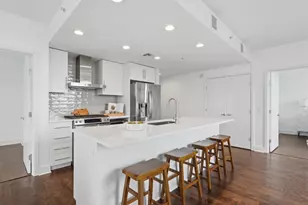 300 Bowie St, Austin, TX 78703 - Photo 12