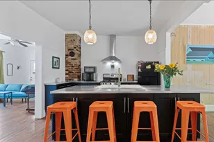 708 W Prairie Lea St, Lockhart, TX 78644 - Photo 8