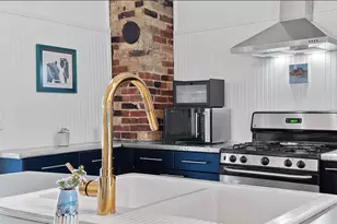 708 W Prairie Lea St, Lockhart, TX 78644 - Photo 10