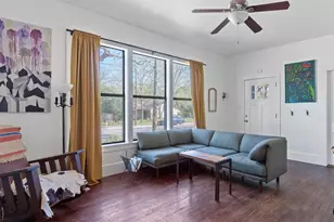 708 W Prairie Lea St, Lockhart, TX 78644 - Photo 14