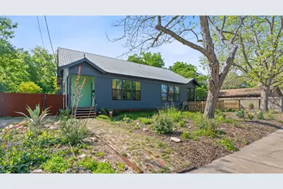 708 W Prairie Lea Street, Lockhart, TX 78644 - Photo 1