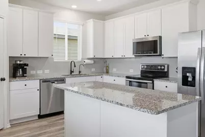 408 Bedford Falls Lane, Jarrell, TX 76537 - Photo 10