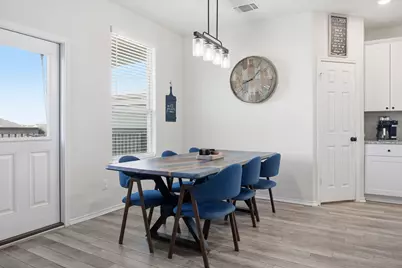 408 Bedford Falls Lane, Jarrell, TX 76537 - Photo 14