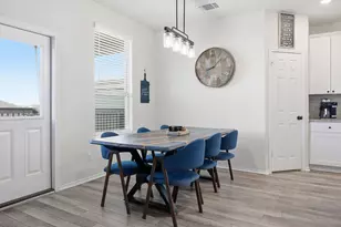 408 Bedford Falls Ln, Jarrell, TX 76537 - Photo 14