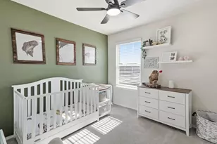 408 Bedford Falls Ln, Jarrell, TX 76537 - Photo 18