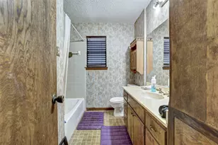 10808 Pinehurst Dr, Austin, TX 78747 - Photo 16