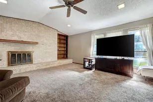 10808 Pinehurst Dr, Austin, TX 78747 - Photo 6