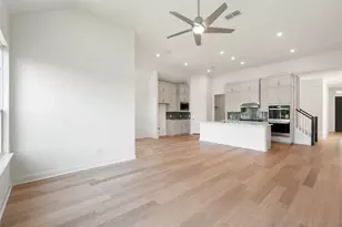 214 San Saba Dr, Buda, TX 78610 - Photo 8