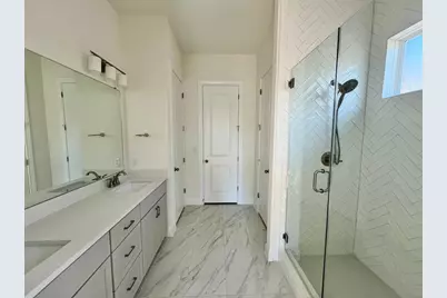 214 San Saba Drive, Buda, TX 78610 - Photo 10