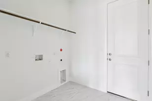 214 San Saba Dr, Buda, TX 78610 - Photo 16