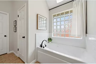 6006 Sierra Arbor Court, Austin, TX 78759 - Photo 24