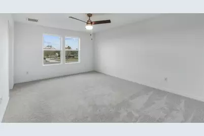 337 Sullivan Way, Elgin, TX 78621 - Photo 10