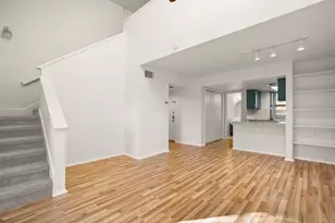 1135 Barton Hills Dr, Austin, TX 78704 - Photo 4