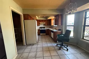 404 Meadowcreek Cir, Round Rock, TX 78664 - Photo 6