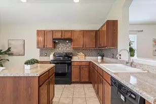 5521 Adair Dr, Austin, TX 78754 - Photo 12