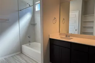 151 Bent Crk Ln, Georgetown, TX 78628 - Photo 6