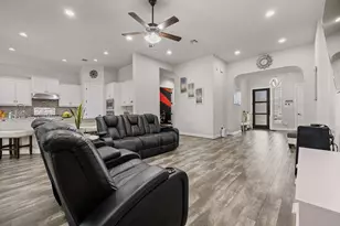 3517 Tree Swallow Wy, Pflugerville, TX 78660 - Photo 4