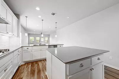 8816 Mina Drive, Austin, TX 78747 - Photo 6