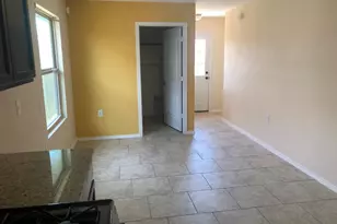 3505 Breckenridge Dr, Austin, TX 78744 - Photo 4