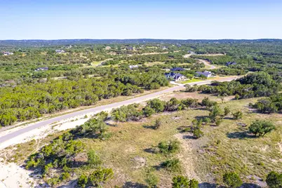 1610 Paradise Parkway, Canyon Lake, TX 78133 - Photo 6