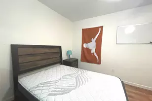 2207 Leon St, Austin, TX 78705 - Photo 8