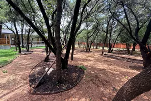 7130 Ranch 2338 Rd, Georgetown, TX 78633 - Photo 32