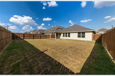 801 S San Marcos Street, Manor, TX 78653 - Photo 18