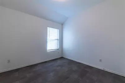 801 S San Marcos Street, Manor, TX 78653 - Photo 12