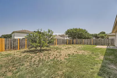 328 Prairie Verbena Drive, Kyle, TX 78640 - Photo 22