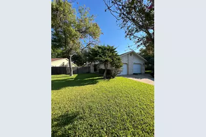 2704 Aftonshire Way #B, Austin, TX 78748 - Photo 2