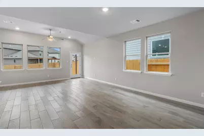 128 Comet Pointe Drive, Georgetown, TX 78628 - Photo 10