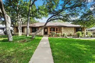 3502 Apache Forest Dr, Austin, TX 78739 - Photo 2