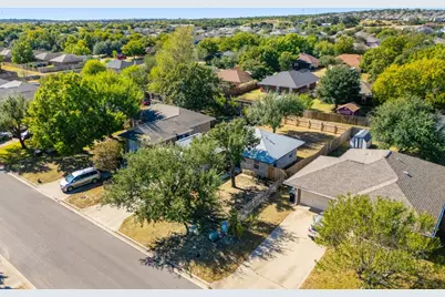 419 Bentwood Drive, Leander, TX 78641 - Photo 34